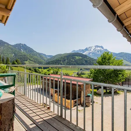 Obertenn Country house *